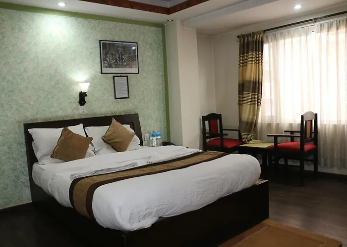 Hotel Alpine &